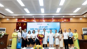 Lế ký kết hợp tác bảo lãnh viện phí giữa TCT Bảo hiểm Bảo Việt và Bệnh viện Phụ sản Hà Nội