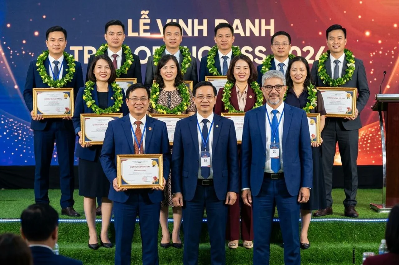Bảo Việt - thương hiệu đứng đầu ngành bảo hiểm, được vinh danh thương hiệu giá trị nhất Việt Nam 3 b i m i 2
