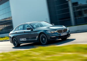 Bảo hiểm xe ô tô BMW 5 Series Sedan 2 Bảo hiểm xe ô tô BMW 5 Series Sedan