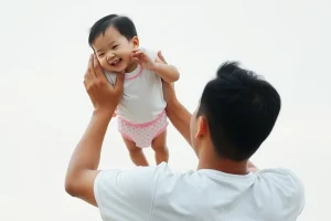 Mua bảo hiểm PVI cho bé