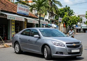 b o hi m xe t chevrolet malibu 1
