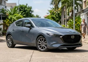 b o hi m xe t mazda 3 hatchback 1